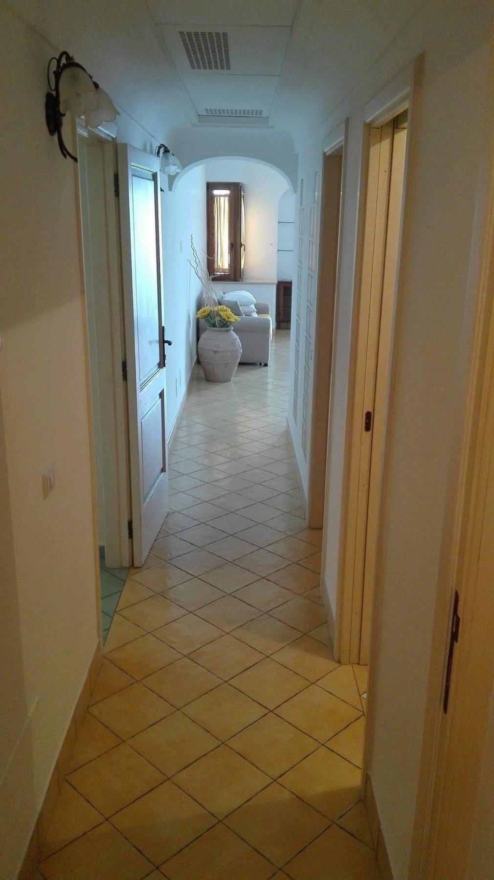 ลา ซอร์เจนเต เดล โซเล Apartment โปซิตาโน ภายนอก รูปภาพ